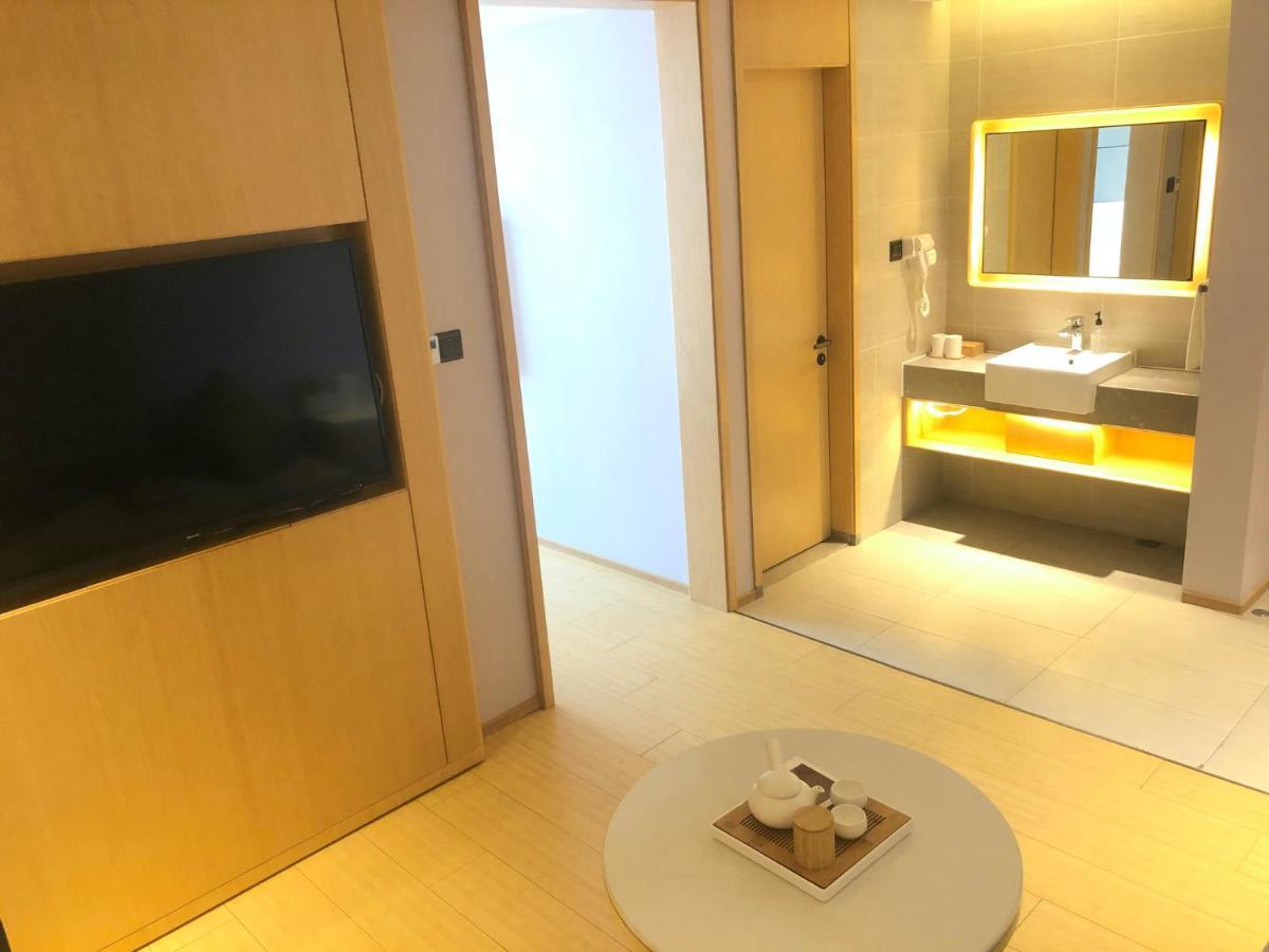 Ji Hotel Шанхай Екстериор снимка